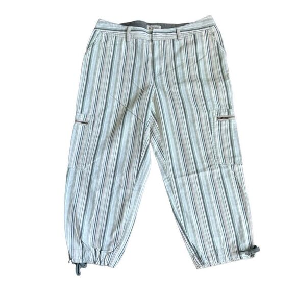 Bay Studio Khakis Green Striped Pants Capri Ankle Cotton Size 12 - Picture 14 of 15